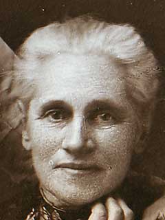 Elizabeth Jane Hotten - the customary large version of this photograph is unvailable Elizabeth