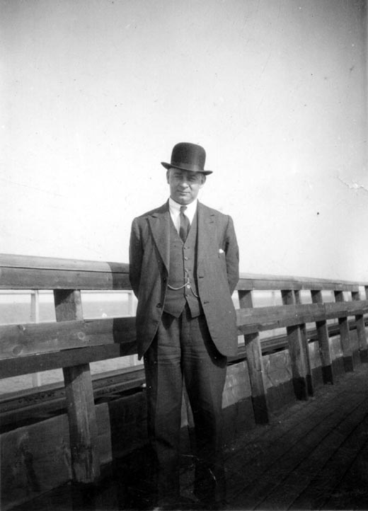 Sidney Barker