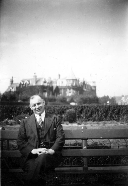 Sidney Barker