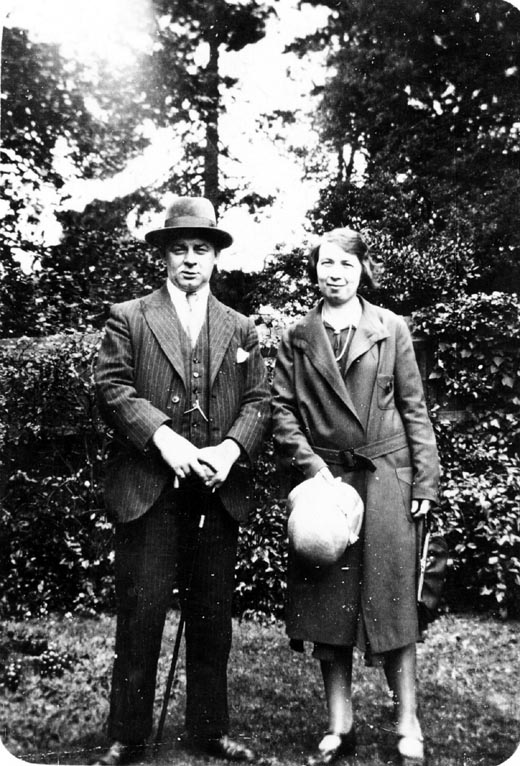 Sidney Barker wisth sister Louise