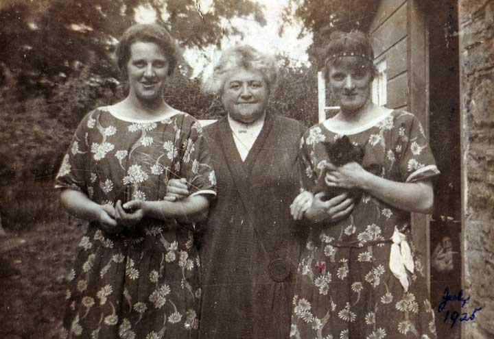 Catherine and sister Mary with Agnes Roberts