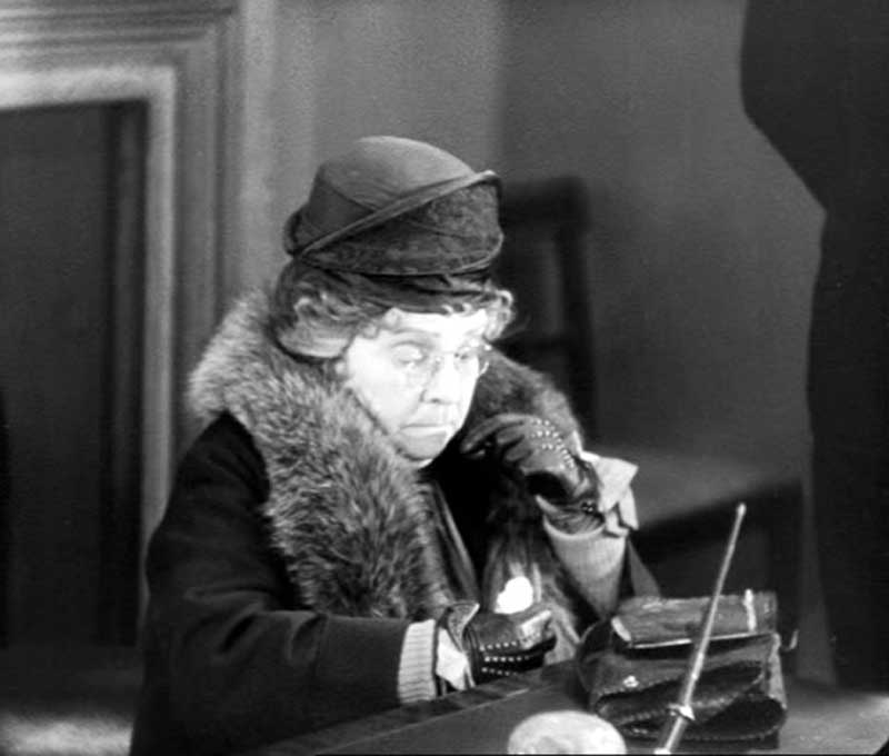 Hannah Hotten in 'Blackmail'