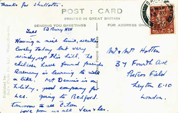 To Mr & Mrs Hotten, 37 Fourth Avenue, Porter's Field, Leyton, London E10 Message on postcard